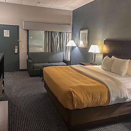 Suburban Studios Montpelier Экстерьер фото